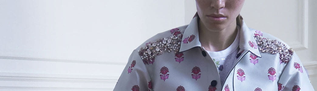 Casual rhinestone applique